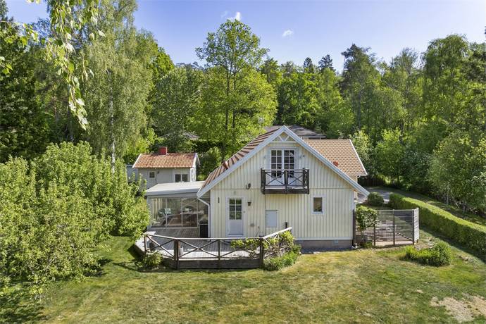 Tullinge, Botkyrka kommun