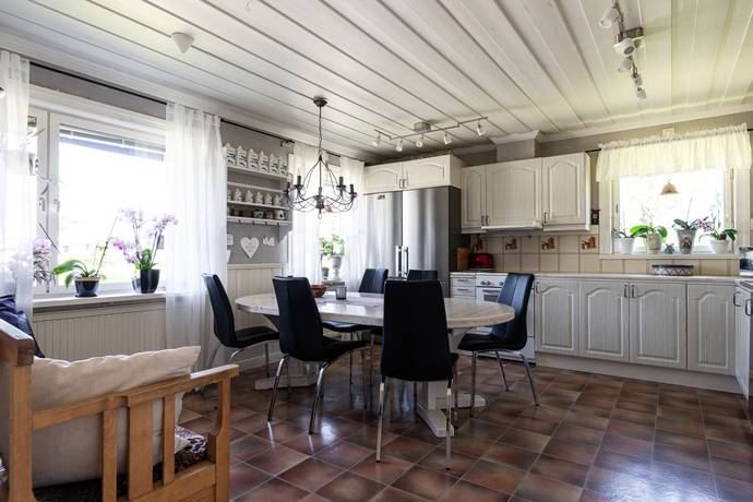 4 rum Villa på Hantverkargatan 23 Nordmaling Nordmalings kommun - bild 9