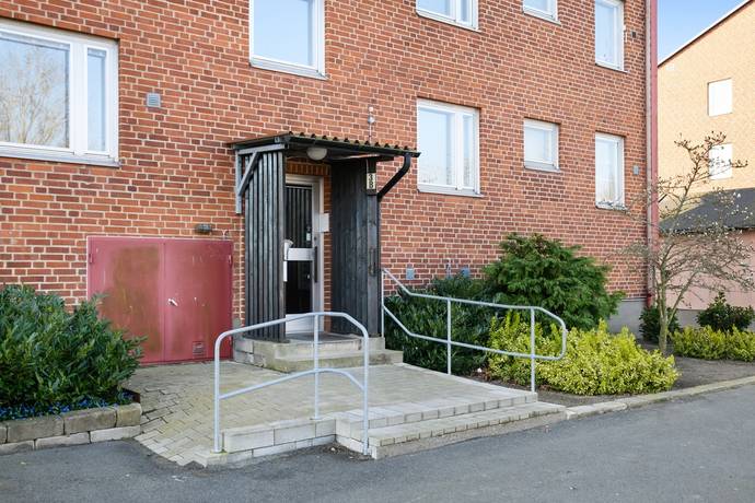 2 rum Lägenhet på Linnégatan 3B, 3 vån Simrishamn - väster Simrishamns kommun - bild 7