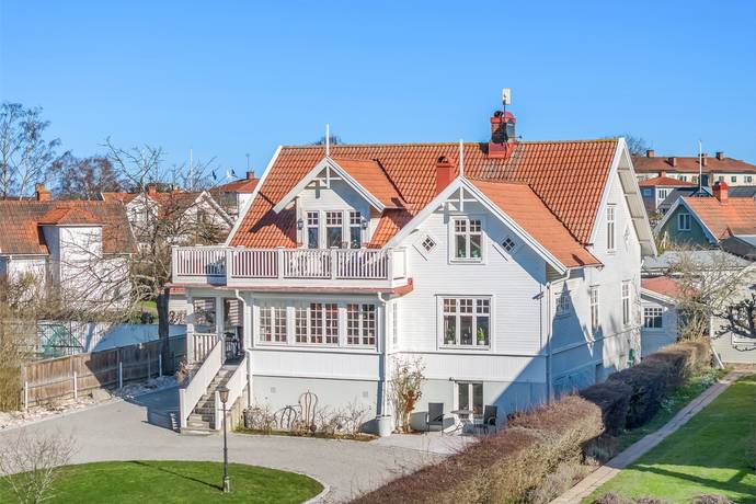 8 rum villa på Tullgatan 27 Borgholm, Borgholms kommun - bild 1