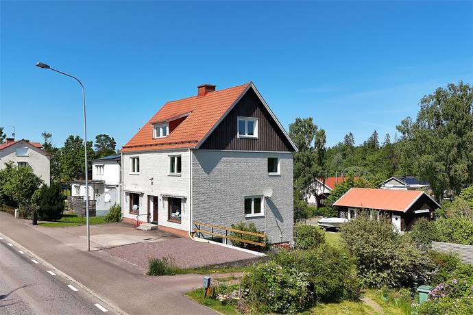 9 rum Villa på Alsteråvägen 14 Ålem Mönsterås kommun - bild 47
