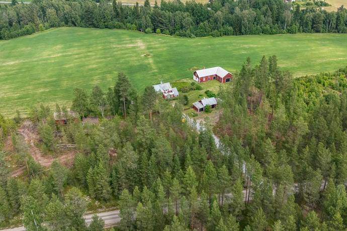 5 rum gård utan jordbruk på Brinasenvägen 71 Färila, Ljusdals kommun - bild 2
