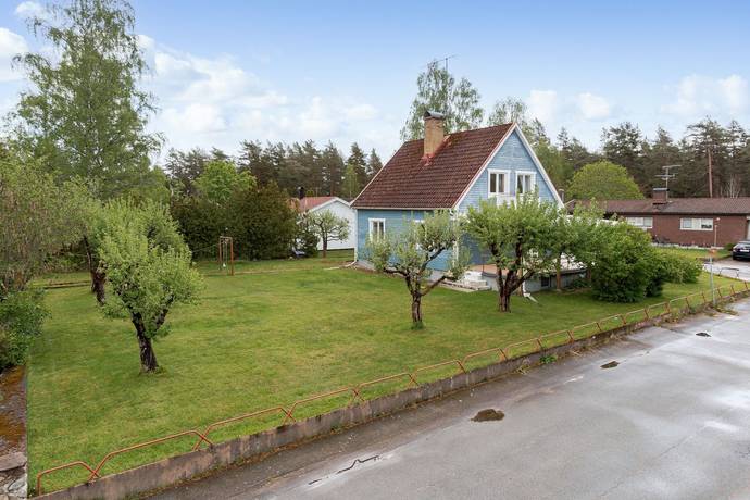 6 rum Villa på Trädgårdsgatan 31 Mariannelund Eksjö kommun - bild 2