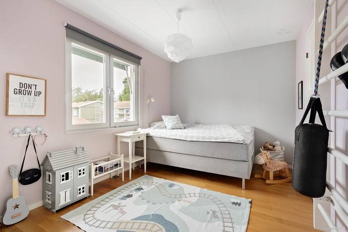 5 rum Radhus på Ropgränd 45 Skarpäng Täby kommun - bild 16