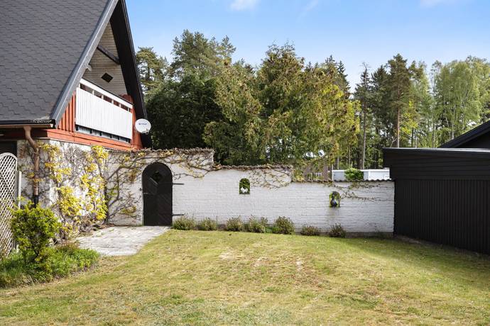 6 rum Villa på Blåvingegatan 13 Örbäcken Västerviks kommun - bild 42