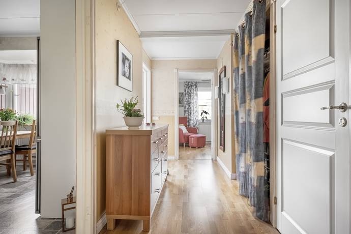 5 rum Radhus på Örnstigen 14 Salem Salems kommun - bild 10