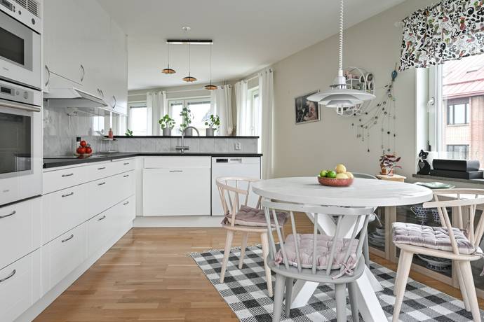 3 rum Lägenhet på Älvsjö stationsgata 14 Älvsjö Stockholms kommun - bild 7