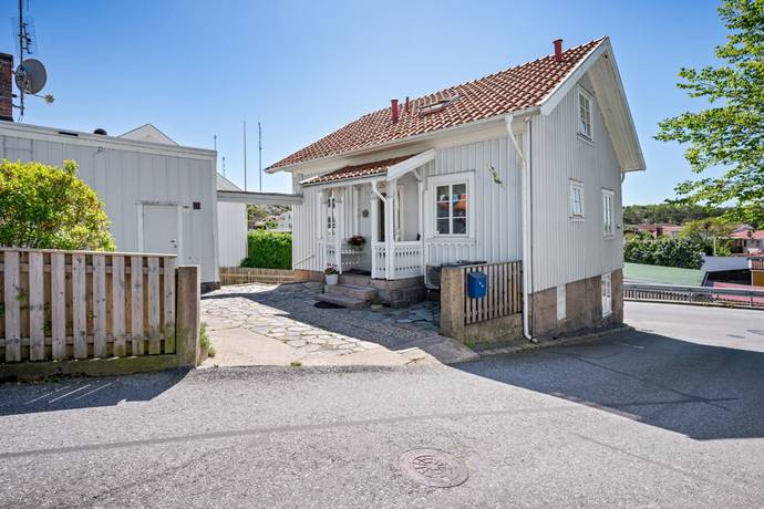 Villagatan 1, Grebbestad, Tanums kommun