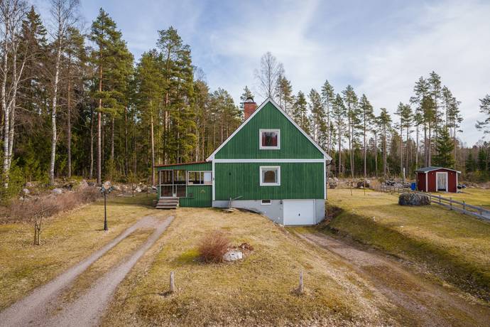 5 rum Villa på Skogsbogatan 8 Karlholm Tierps kommun - bild 32