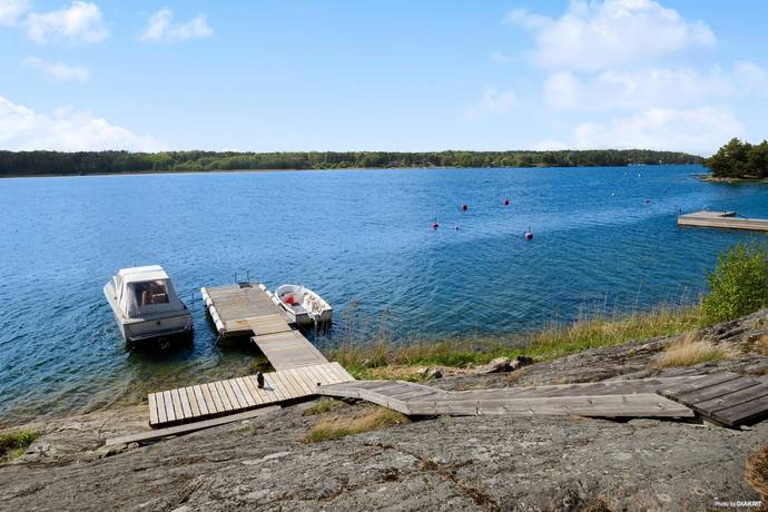 4 rum Fritidshus på Värmdö Stora Älgön 145 Stora Älgön Värmdö kommun - bild 1