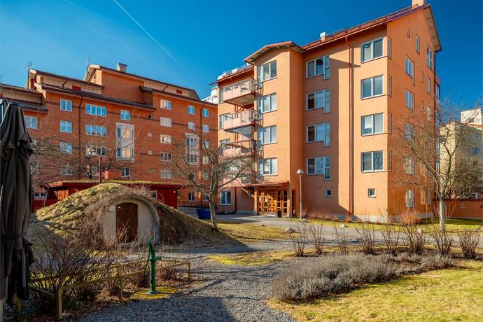 4 rum lägenhet på Kvarnvägen 8A Centrala Väsby, Upplands Väsby kommun - bild 1