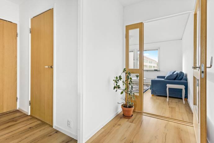 2 rum Lägenhet på Bergshöjden 10 Hallonbergen Sundbybergs kommun - bild 8