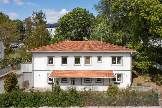 6 rum villa på Tellusvägen 27 Solgård, Huddinge kommun - bild 1