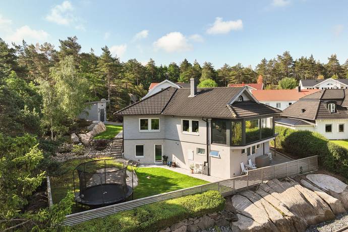 6 rum Villa på Kvarnliden 10 Hovås Göteborgs kommun - bild 32