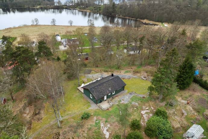 5 rum Villa på Kalltorps by 4 Sjuntorp Trollhättans kommun - bild 23