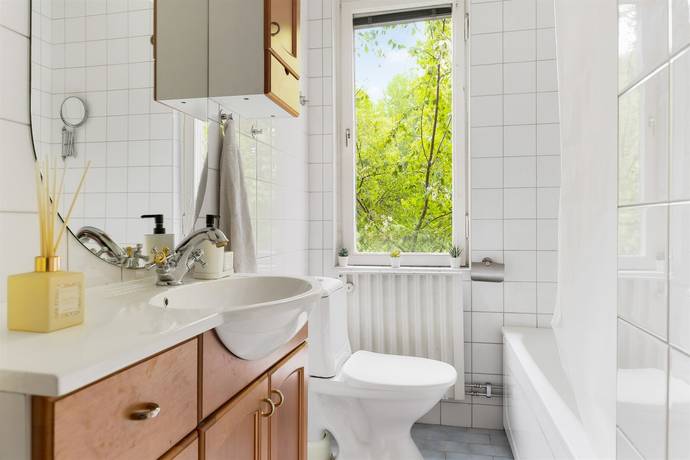 4 rum Lägenhet på Krysshammarvägen 10 Huvudsta Solna kommun - bild 15