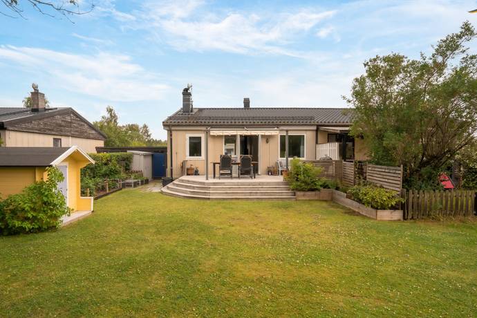 5 rum parhus på Storängsvägen 38 Centralt, Österåkers kommun - bild 1