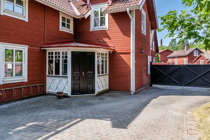 7 rum villa på Hyttgatan 88 Centralt, Falu kommun - bild 1