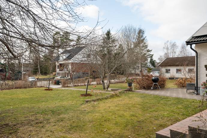 9 rum Villa på Semestervägen 4 Träkvista Ekerö kommun - bild 35