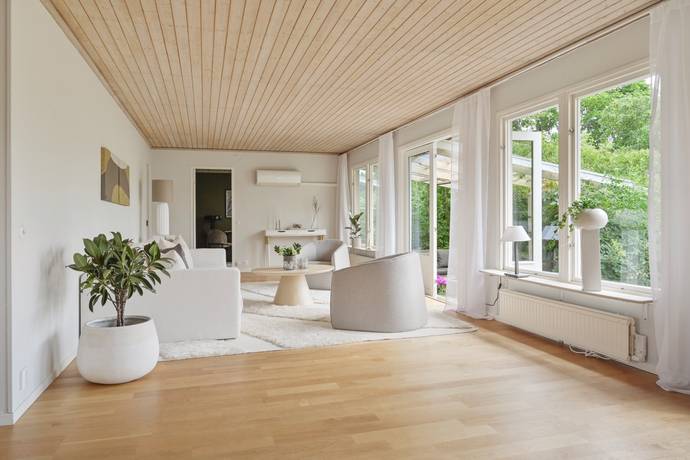6 rum villa på Dikesgatan 3 Sigtuna, Sigtuna kommun - bild 1