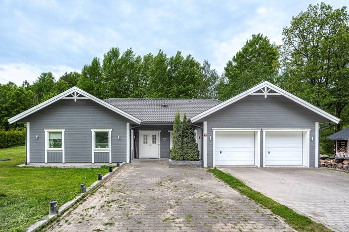 5 rum villa på Kungsladugården Stensätter 1 Odlaren, Eskilstuna kommun - bild 1