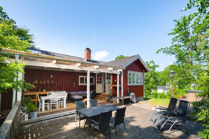 4 rum villa på Bofinksvägen 5 Floda, Lerums kommun - bild 1