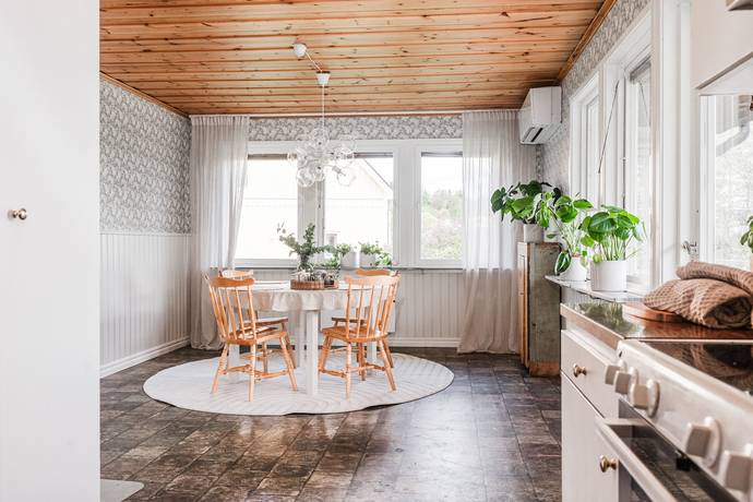 8 rum Villa på Nykarlebyvägen 39 Centralt Sollefteå Sollefteå kommun - bild 12