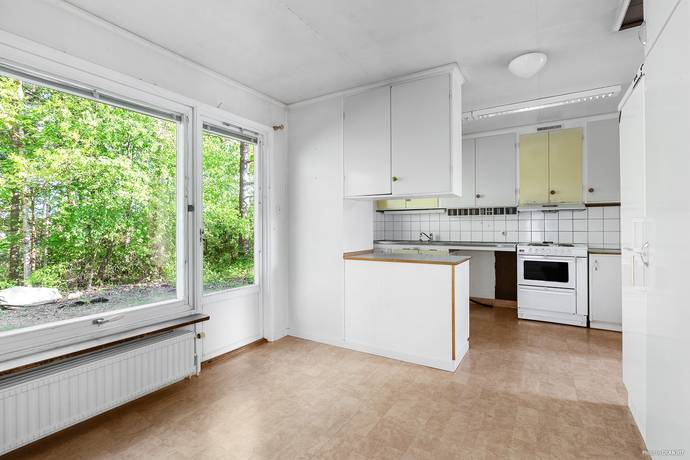 4 rum Villa på Hackspettstigen 6 Västra oxhagen Örebro kommun - bild 10
