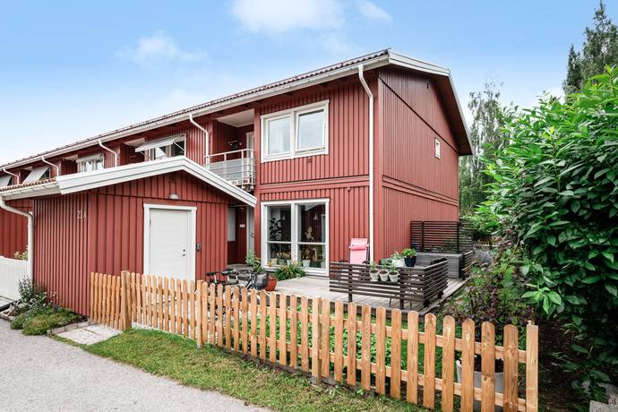 5 rum villa på Älvans väg 21A Tomtebo/Nydalaviken, Umeå kommun - bild 2
