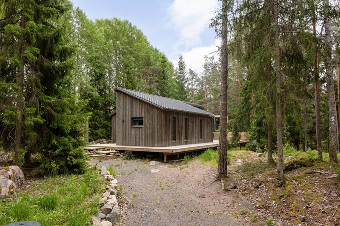 3 rum vinterbonat fritidshus på Nolsterby 212 Östhammar, Östhammars kommun - bild 1