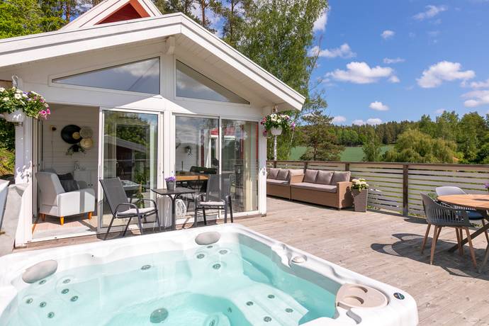 4 rum vinterbonat fritidshus på Dalbystrand 9 Vikbolandet, Norrköpings kommun - bild 1