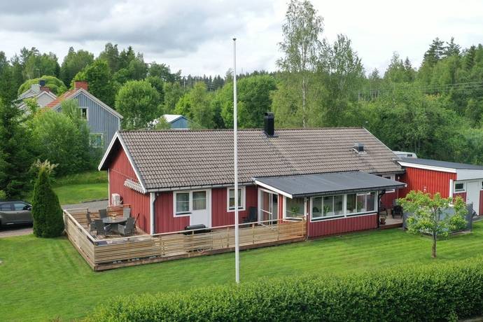 4 rum villa på Ängsvägen 8 Nykroppa, Filipstads kommun - bild 1