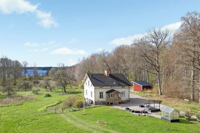 6 rum villa på Östanåvägen 14 A Östanå gård Västra Trädgårdsflygeln 1 Åkersberga, Österåkers kommun - bild 2