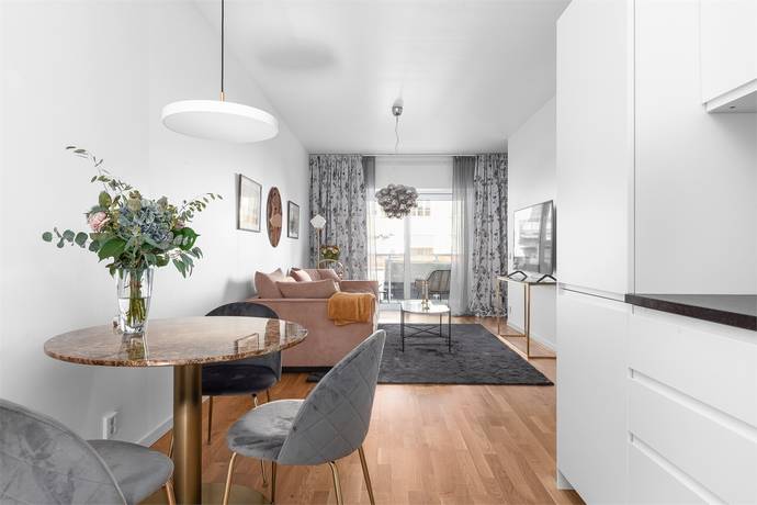 2 rum lägenhet på Drottninggatan 4 Centralt, Katrineholms kommun - bild 2