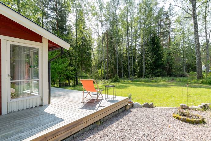 2 rum fritidsboende på Ökenvägen 15 Lugnet, Värmdö kommun - bild 2