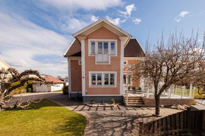 7 rum Villa på Apelvägen 48 Gamla Hjärsta Örebro kommun - bild 6
