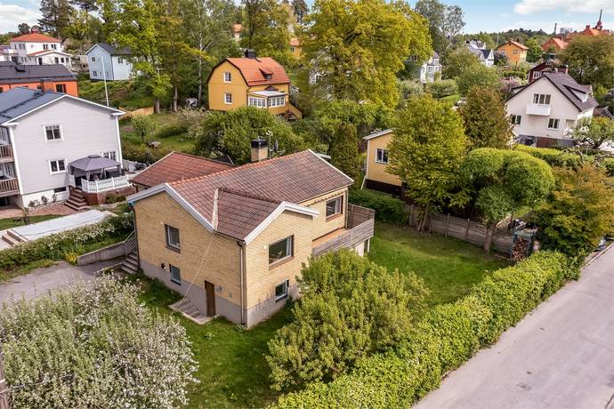7 rum villa på Råbyvägen 37 Örby, Stockholms kommun - bild 1
