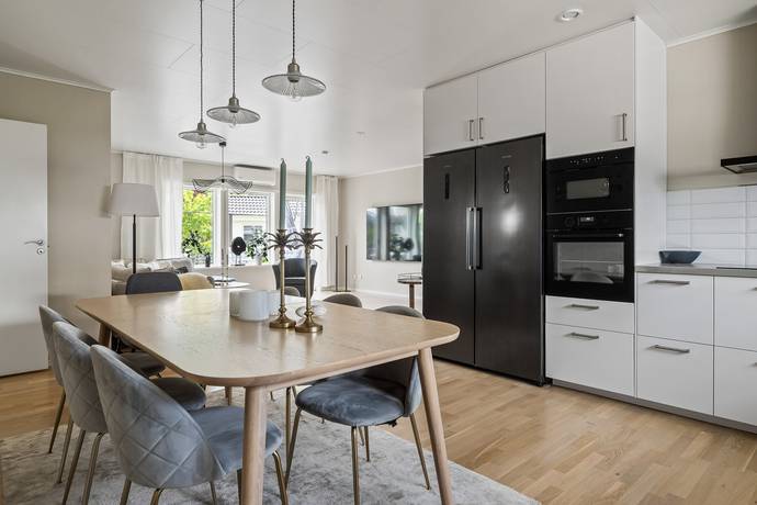6 rum Villa på Bresättersvägen 23 Laggarhult Katrineholms kommun - bild 16