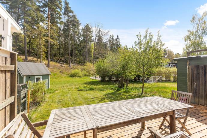 5 rum Radhus på Gräsåkersvägen 39D Gräsåker Ekerö kommun - bild 2