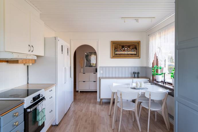 5 rum Villa på Usterstavägen 42 Näs Hallstahammars kommun - bild 8