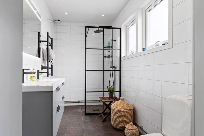 5 rum radhus på Ryavägen 168 Töjnan, Sollentuna kommun - bild 4