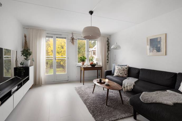 2,5 rum lägenhet på Solängsvägen 18 Duvbo, Sundbybergs kommun - bild 1