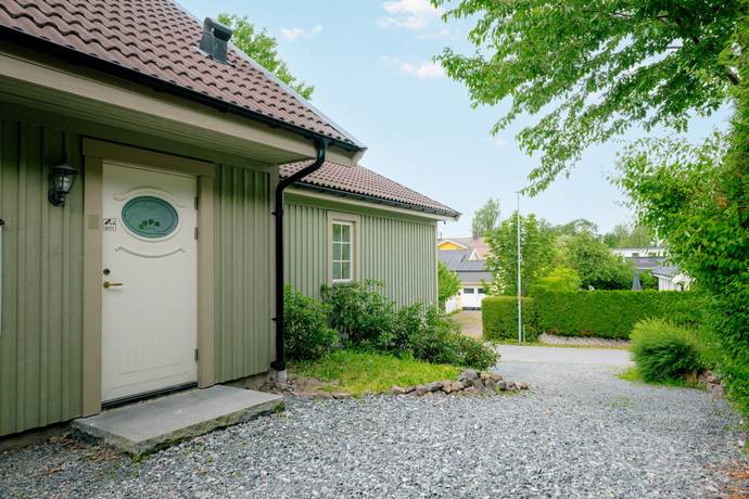 7 rum villa på Sadelvägen 5A Tureberg, Sollentuna kommun - bild 3