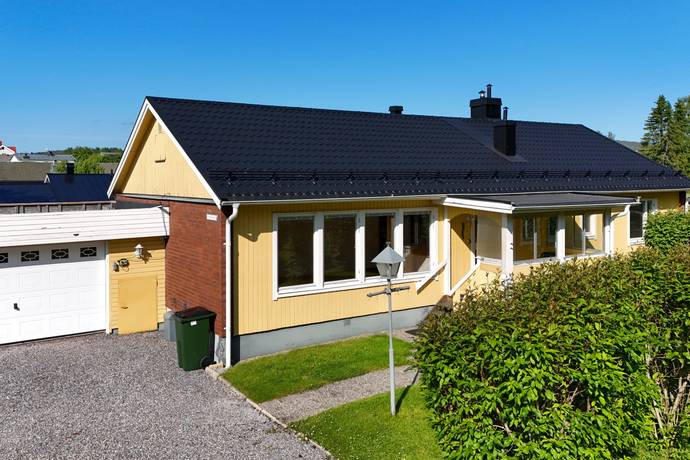 6 rum villa på Illervägen 3 Kroksta, Örnsköldsviks kommun - bild 1