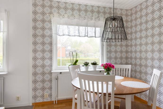 5 rum villa på Tallvägen 2 Fredrikslund, Nybro kommun - bild 4