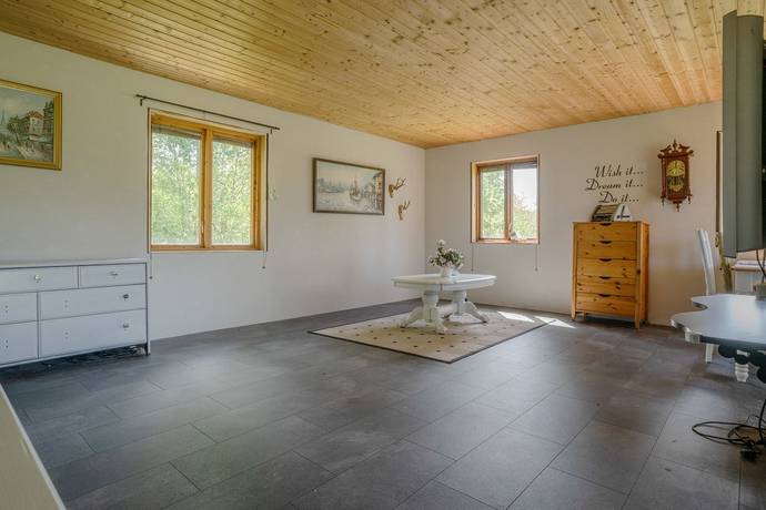 8 rum Gård med skogsbruk på Södra Backen 2 Ärtemark Bengtsfors kommun - bild 51