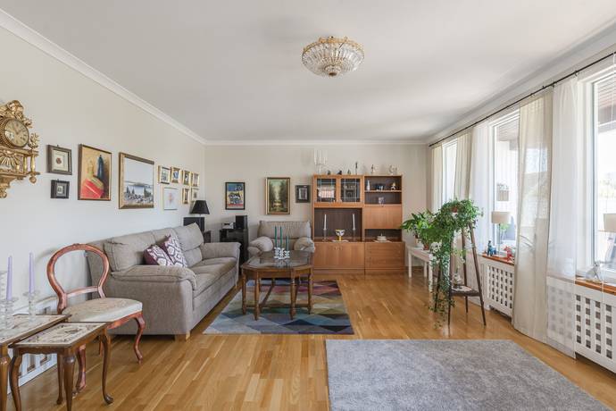 5 rum villa på Holmgatan 21 Holmen, Örebro kommun - bild 3