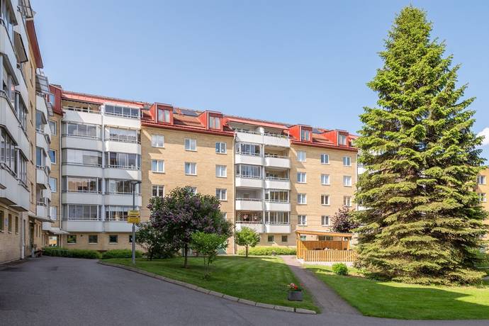 4 rum lägenhet på Knäppingsborgsgatan 14 Centralt, Norrköpings kommun - bild 1
