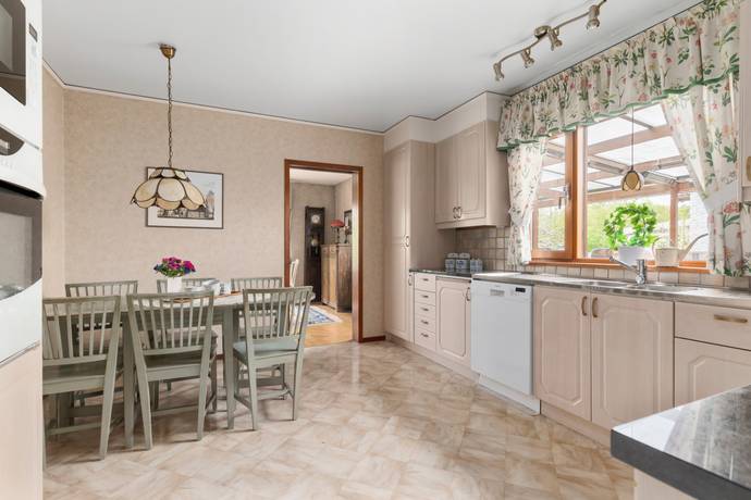 7 rum Villa på Medelpadsgatan 7 Råcksta Stockholms kommun - bild 7