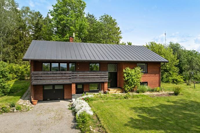 6 rum gård/skog på Långtora Grän 11 Långtora, Enköpings kommun - bild 2